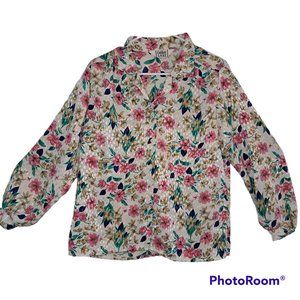 Cricket Lane Vintage Floral Blouse